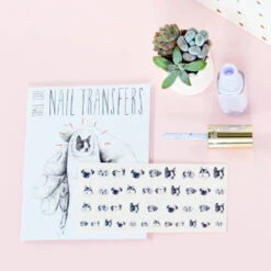 Stickers Autocollant Pour Ongle ~ Chien ~ -Chats Chiens Fournitures Magasin dog nt square