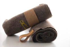 Couverture En Laine Recyclée Ansel Duepuntootto -Chats Chiens Fournitures Magasin s768842417857699996 p35 i1 w1200