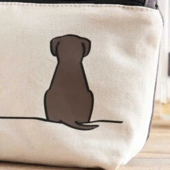 Trousse Chien Et Chat Jin Design -Chats Chiens Fournitures Magasin sittingdog zipbag closeup